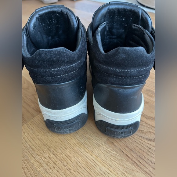 Fendi High-Top Men’s Sneakers - Picture 5 of 7